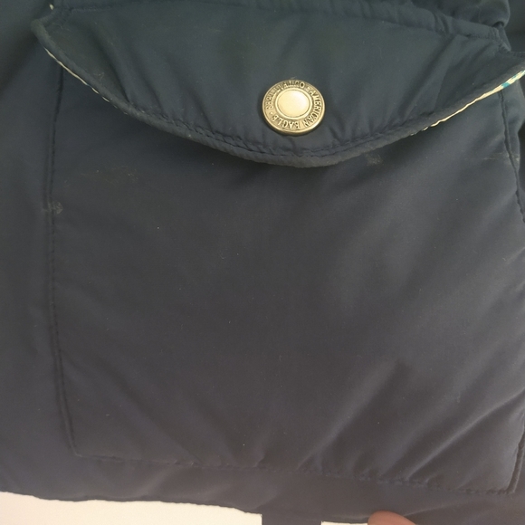 American Eagle Outfitters reversible puffer vest - Picture 6 of 8